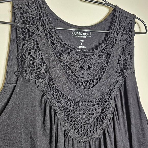 TORRID Super Soft Crew Neck Lace Yoke Tank NWT - Picture 6 of 9